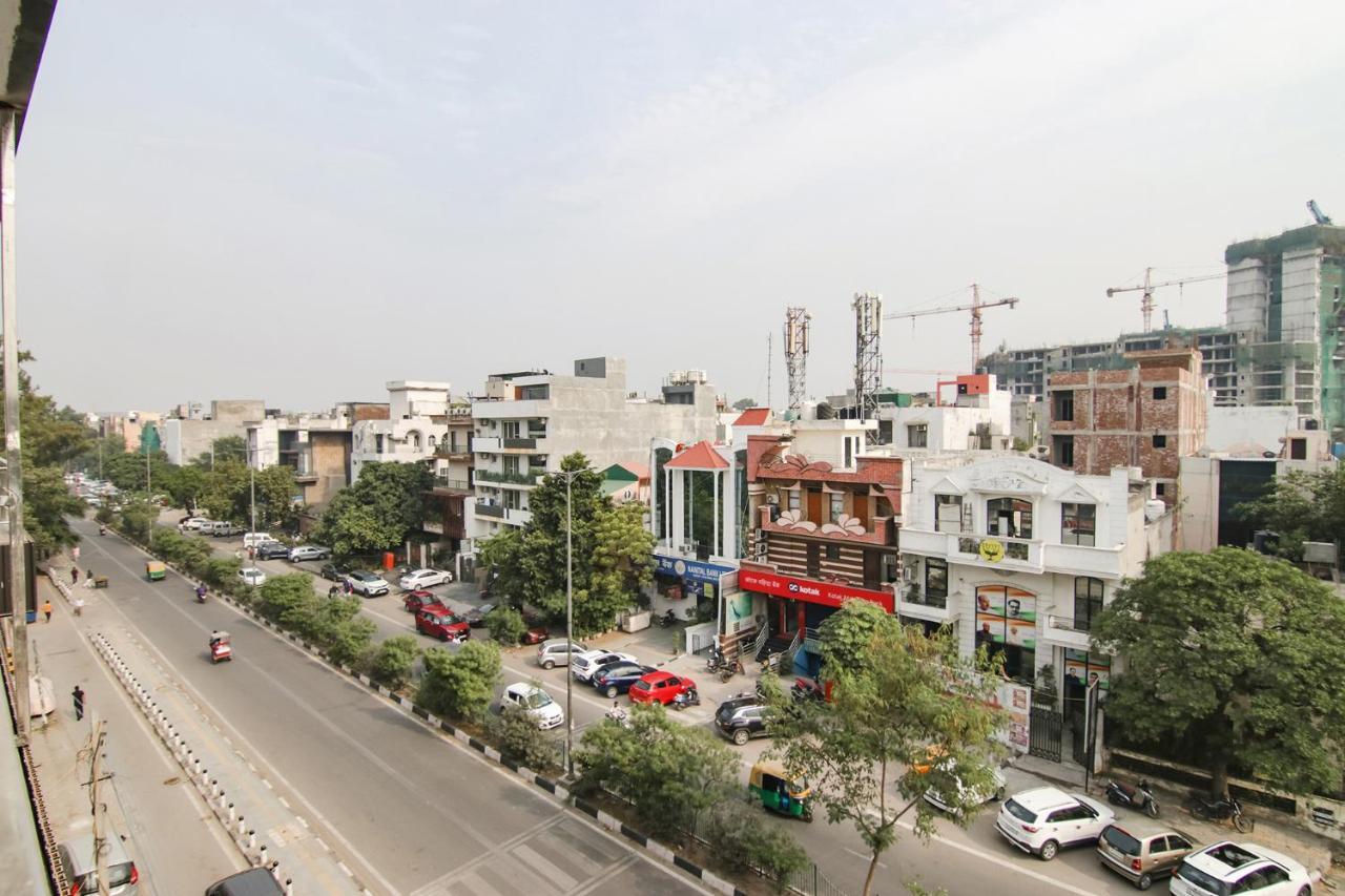 Fabhotel Greysky Nueva Delhi Exterior foto